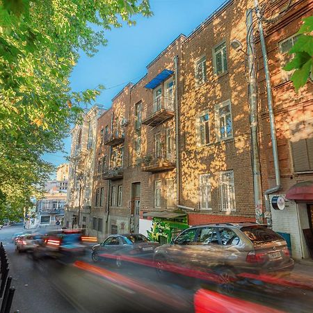 Tbilisi Home,View On Gvinis Karkhana Wine Factory Eksteriør billede